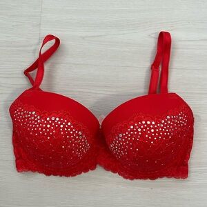 Victoria's Secret Dream Angels 32DDD red bra with sequins & lace without padding